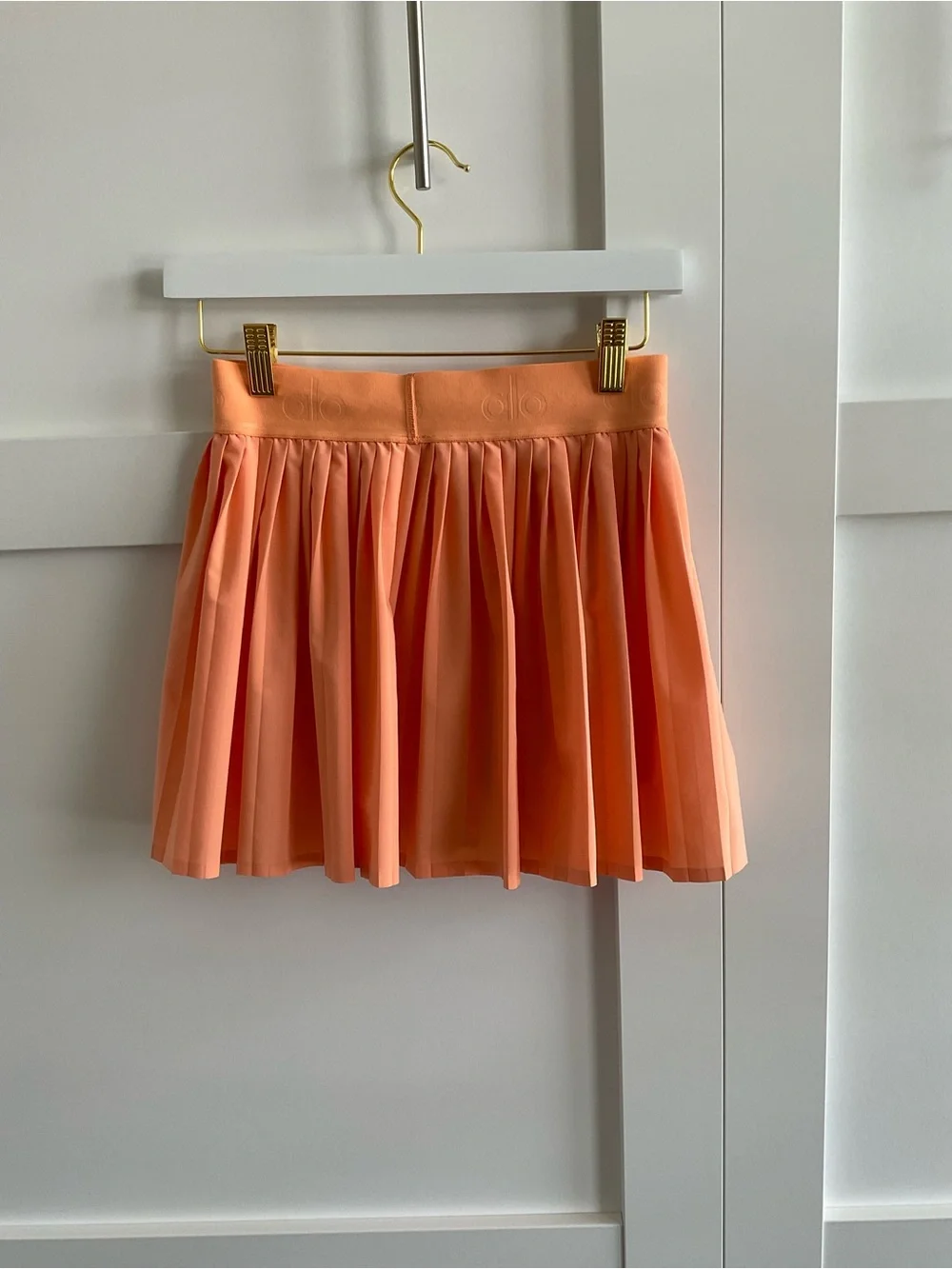 ALO Yoga Coral Orange Pleated Skater Skirt